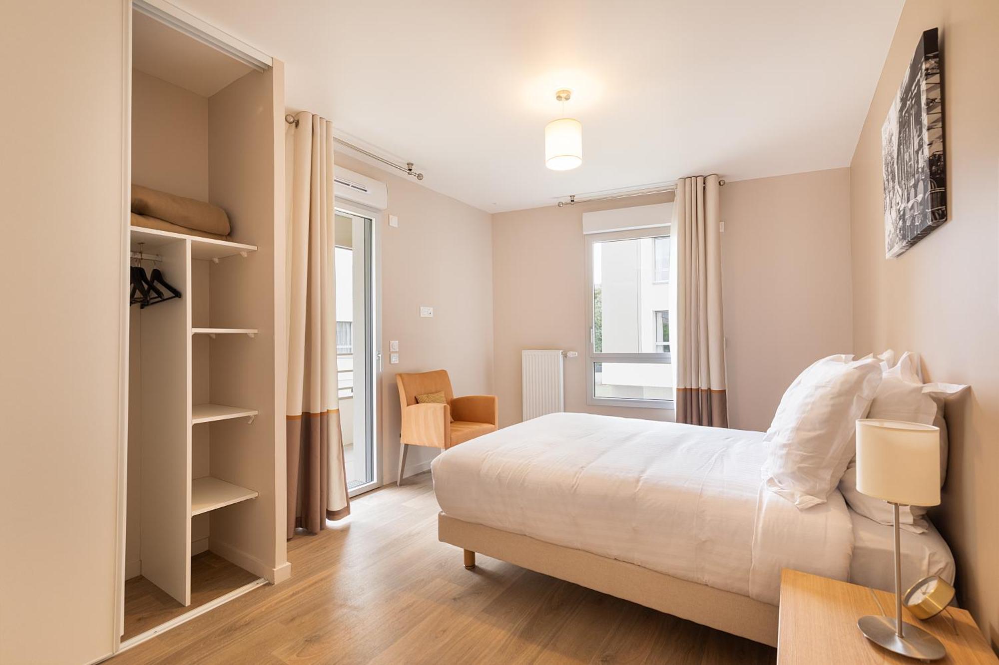 Zenao Appart'Hotels Montreuil Montreuil  Ngoại thất bức ảnh
